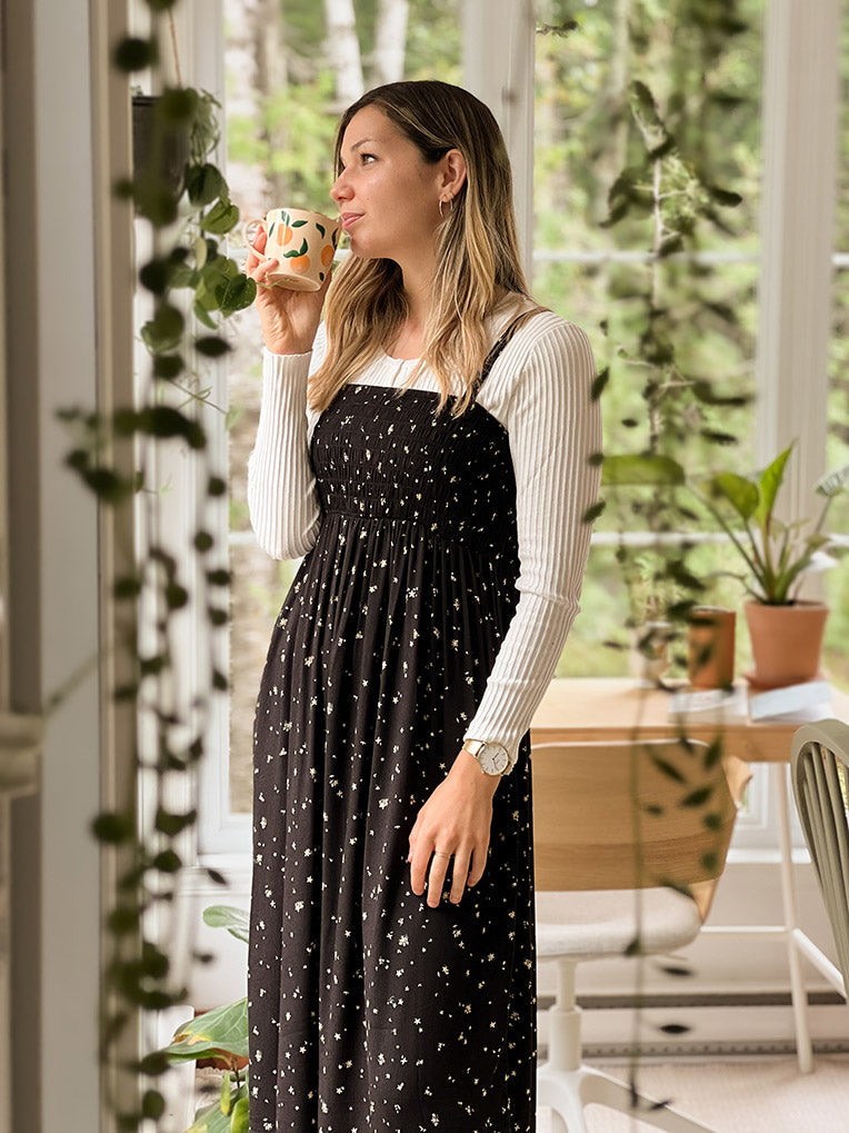 robe noire fleurie