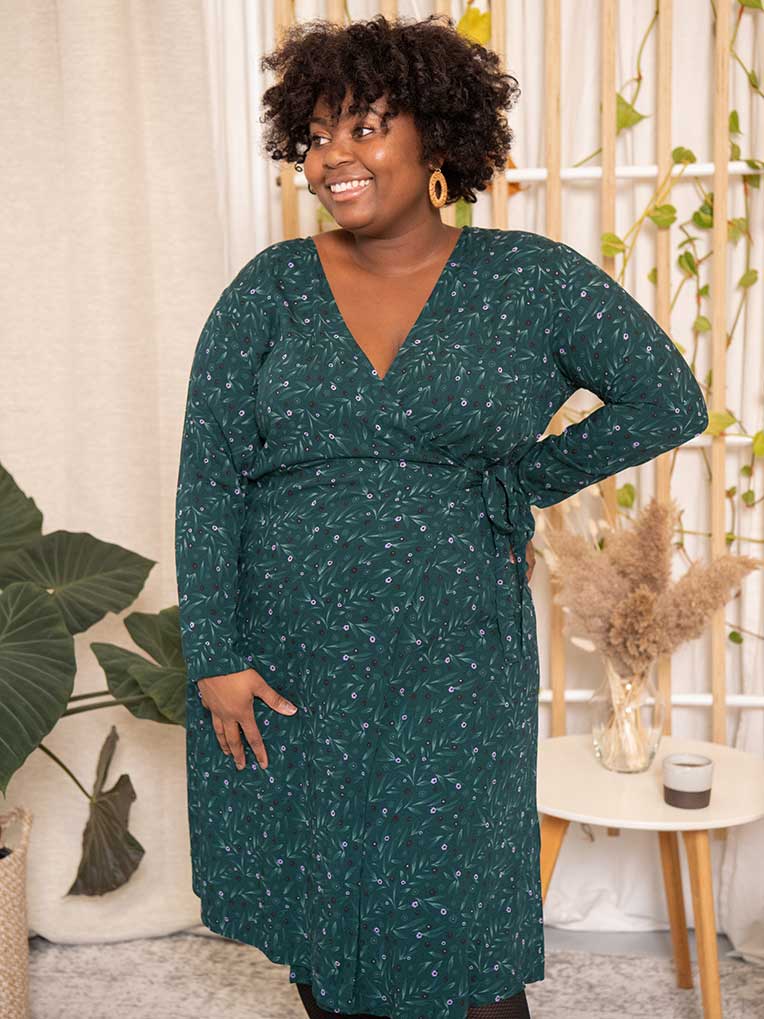 Women's plus size floral wrap dress