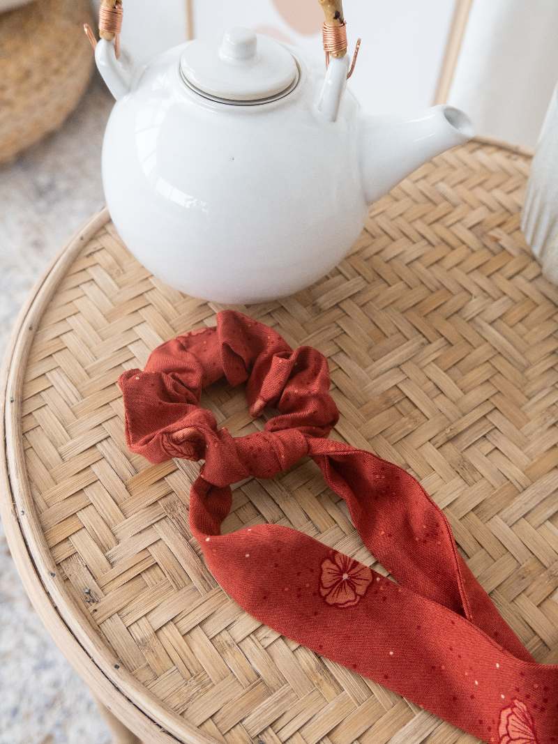 Red Tail Scrunchie