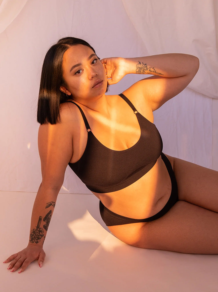 black bralette