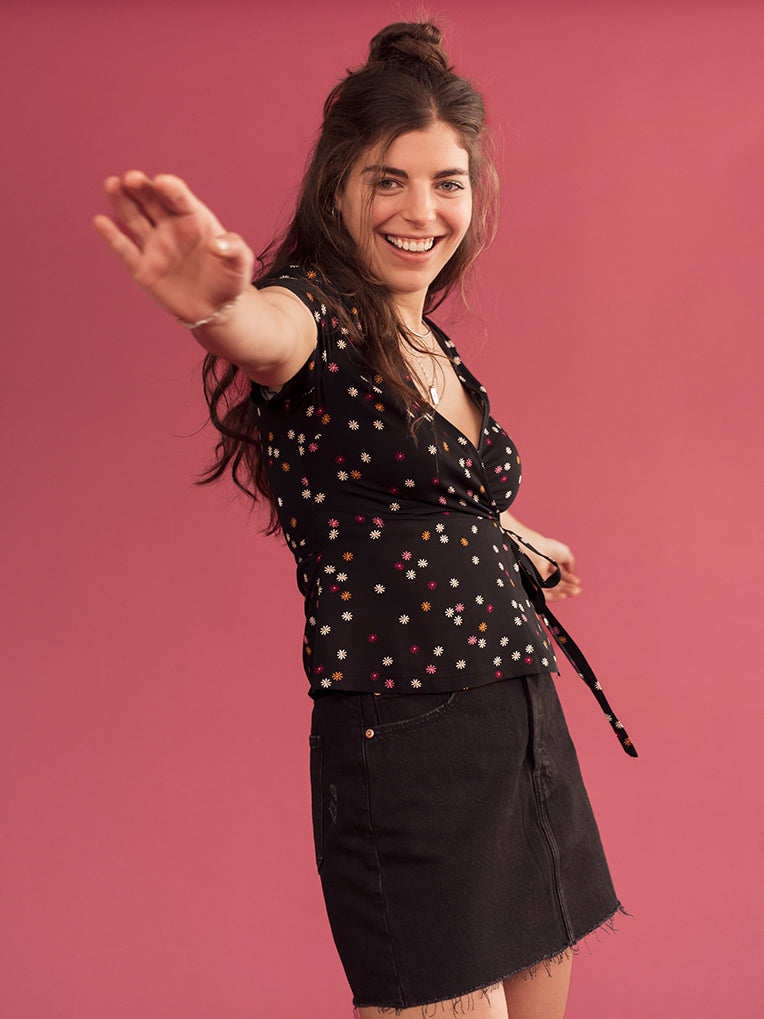 Krista Black Daisies Wrap Top