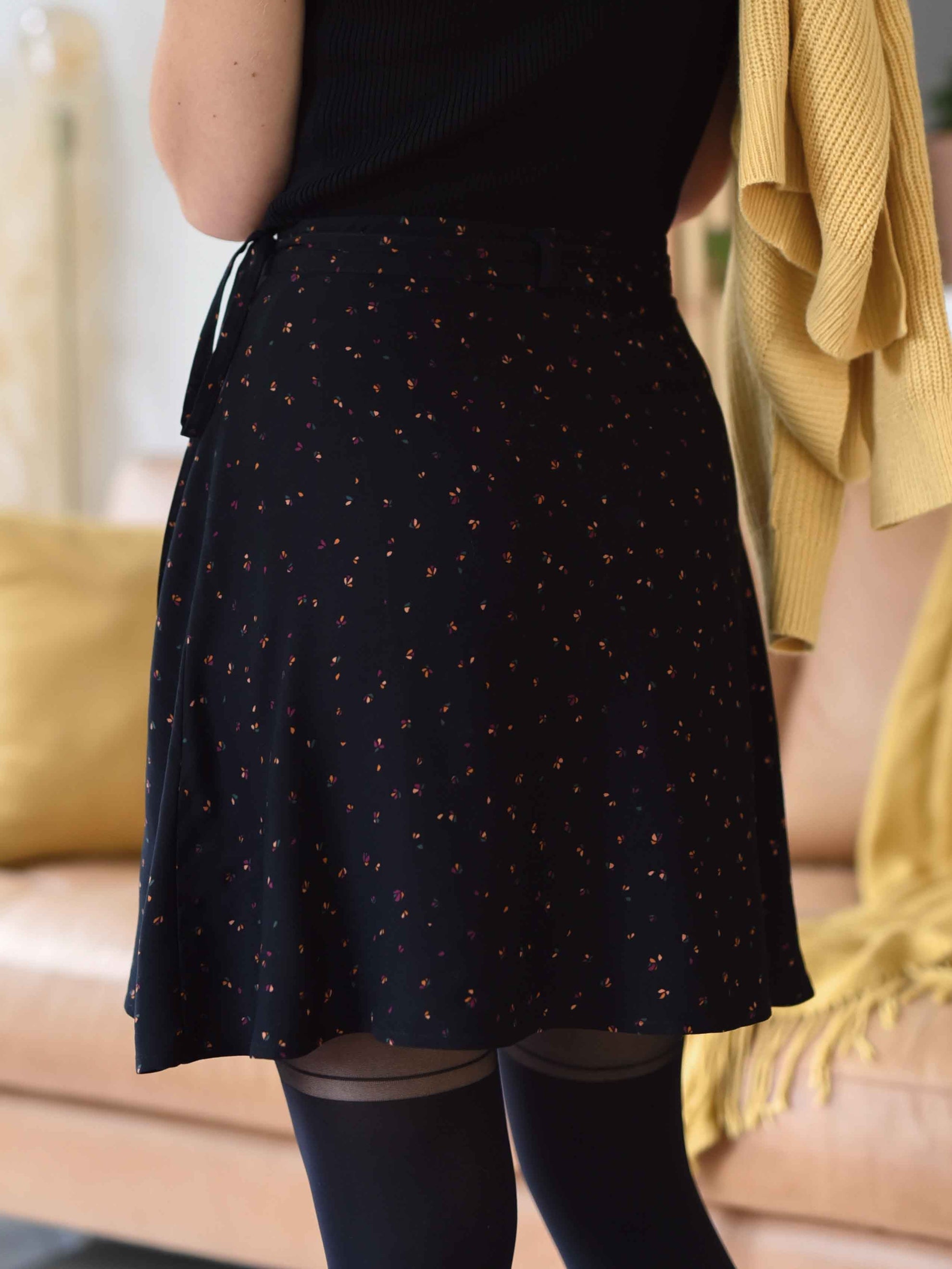 Naomi Wrap Skirt Black Petals