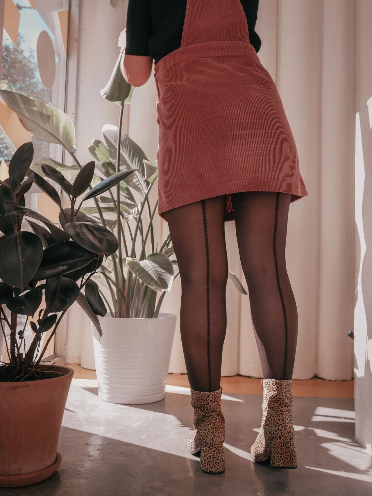 Collants ligne arrière pois